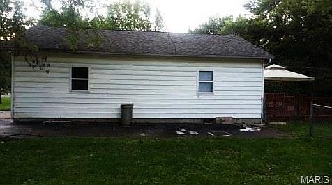 2nd image of 235 Hillsdale Dr