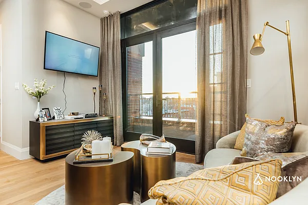 Rented by Nooklyn NYC LLC | media 126