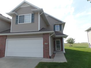 2543 Cedar Cove Rd, Lincoln, NE 68507