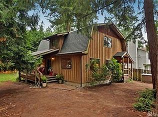 7874 Blakely Ave, Clinton, WA 98236