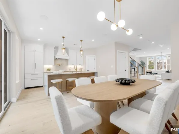 188 Broadway #7, Woodcliff Lake, NJ 07677