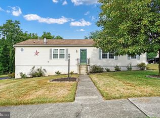 2956 Solar Dr, Dover, PA 17315