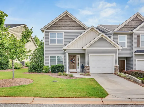 724 Elmbrook Dr, Simpsonville, SC 29681