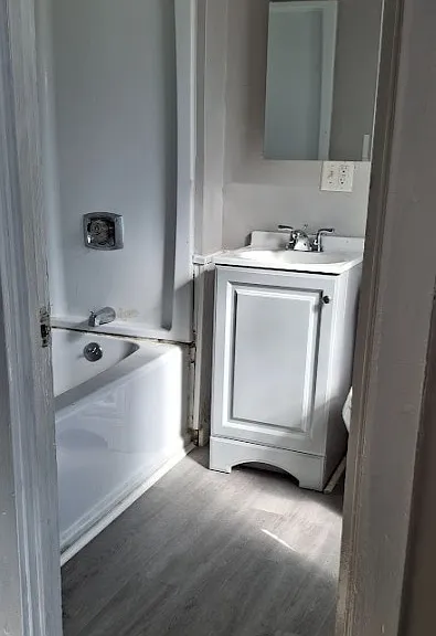 119 Carey Hl #3R — Photo 3