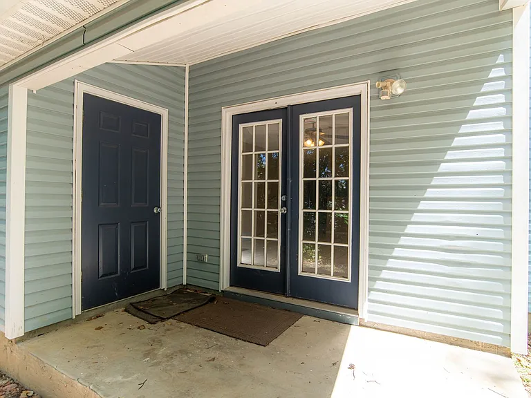 2186 Timberwood Cir N — Photo 23