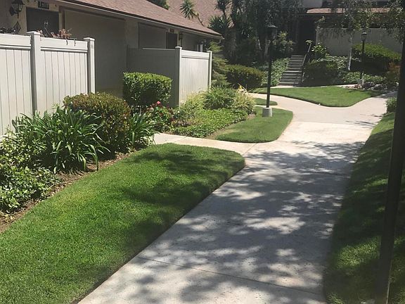 2nd image of 1416 Ramona Dr