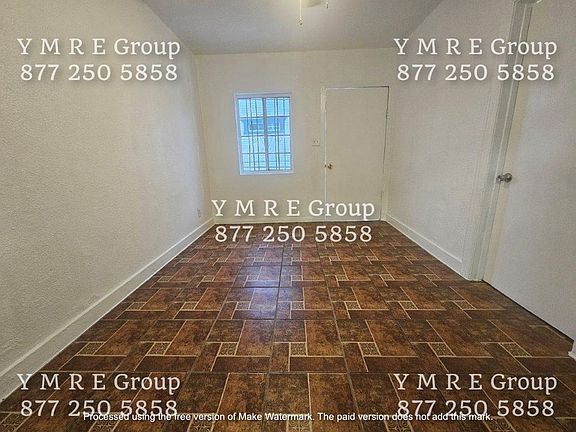 3rd image of 1117-1119 W 58th Pl