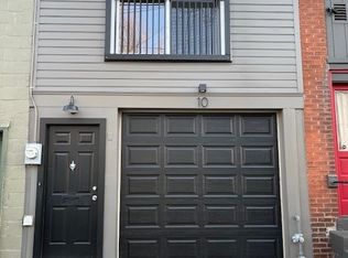 10 W New St, Lancaster, PA 17603