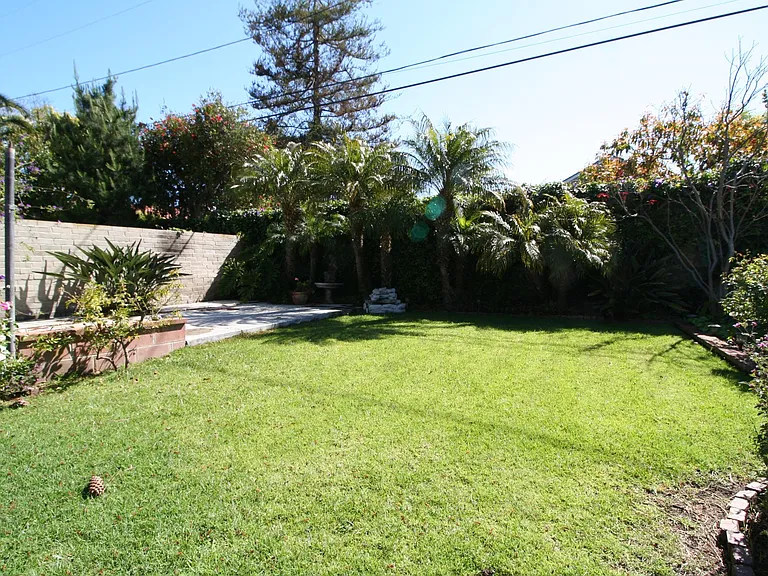 8318 Gonzaga Ave — Photo 28