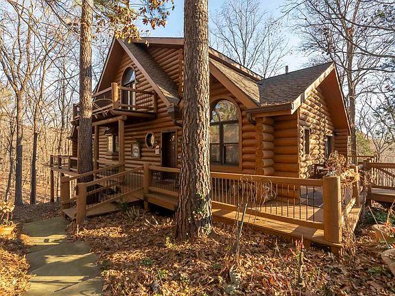 2nd image of 221 Poplar Lake Rd