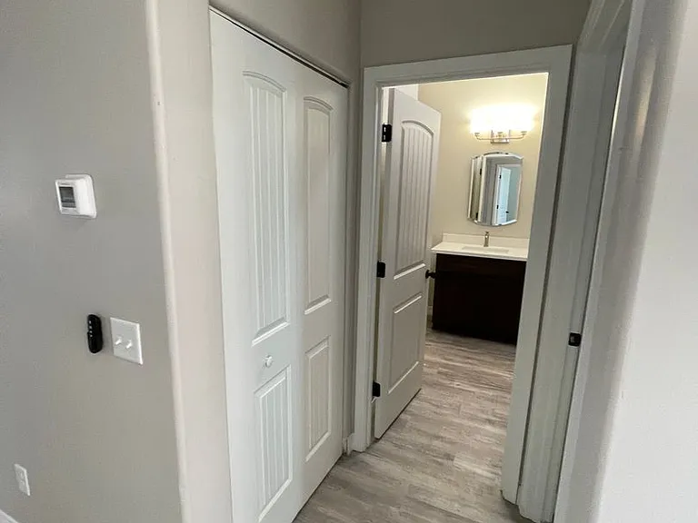 344 E Orchid St — Photo 6