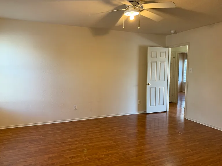 1016 Sweet Melissa Dr — Photo 18
