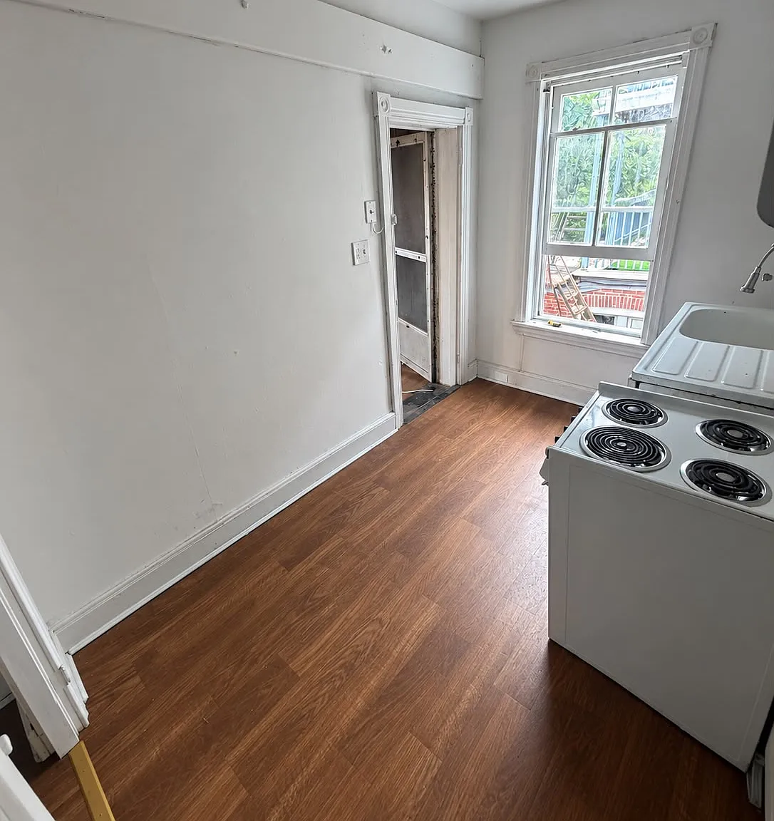 4 bed, 1600 sqft, $1,800 — Photo 3
