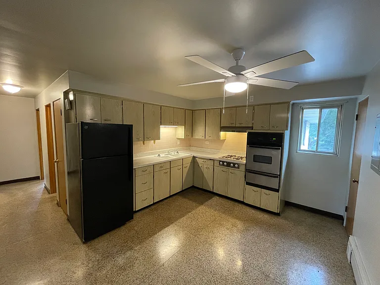 925 N Berwick Blvd #3 — Photo 3