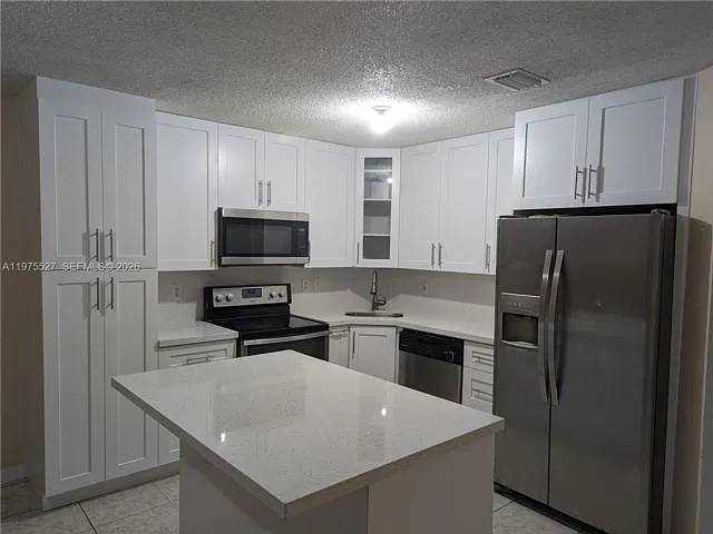 8719 SW 158th Path — Photo 3