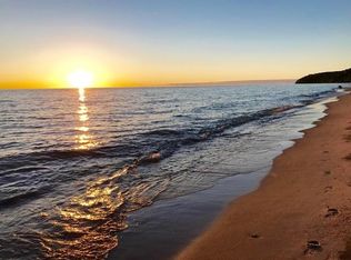 3782 Topside Dr #51, Harbor Springs, MI 49740