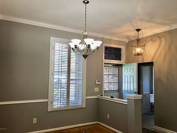 3rd image of 1543 Hope Valley Dr