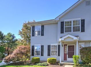 755 Banyan Ct, Morganville, NJ 07751