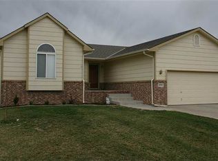 11911 W Grant St, Wichita, KS 67209