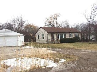 5576 Nathan St E, Sterling Heights, MI 48310