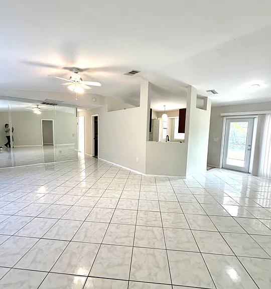 18250 Apple Rd — Photo 3