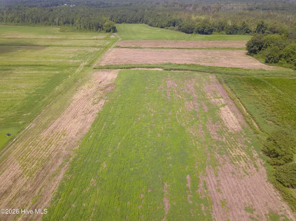 2 S Nc 41 Highway, Wallace, NC 28466