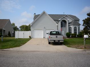 308 Running Stone Way, Chesapeake, VA 23323