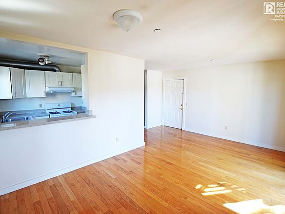 4th image of 78 Linda Ave APT 3