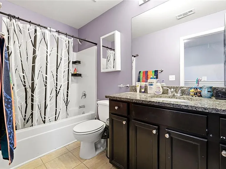 268 Oak Rd — Photo 20
