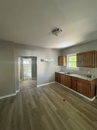 302 Cannon St Photo 1