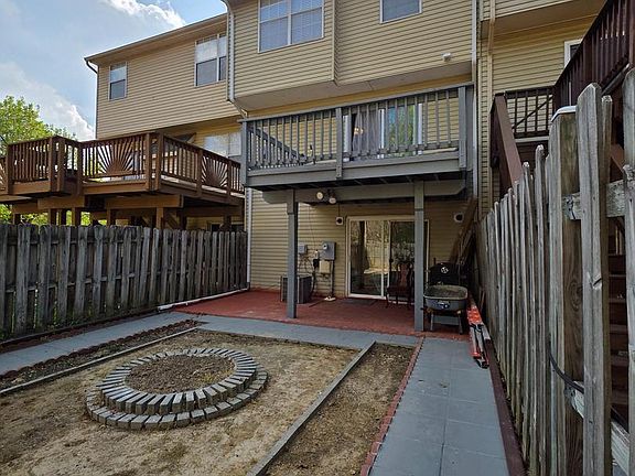 2nd image of 11203 Kings Crest Ct