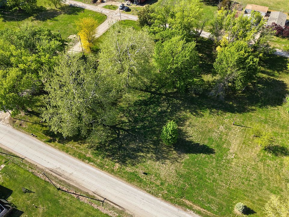 1st image of 801 Lincoln Ave