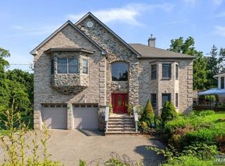 241 Alps Rd, Wayne, NJ 07470