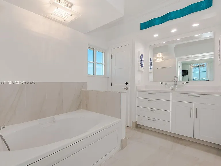 3020 NE 32nd Ave #1401 — Photo 14