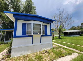 13 Park Ave, De Leon Springs, FL 32130