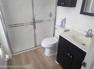 5143 Colchester Ave, Spring Hill, FL 34608