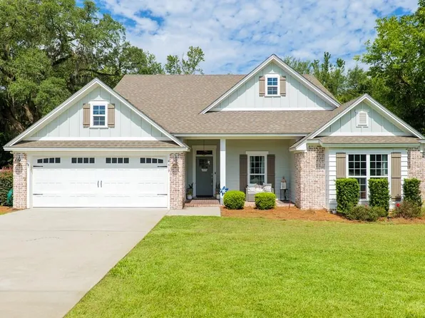 4619 Amelia Cir, Hahira, GA 31632