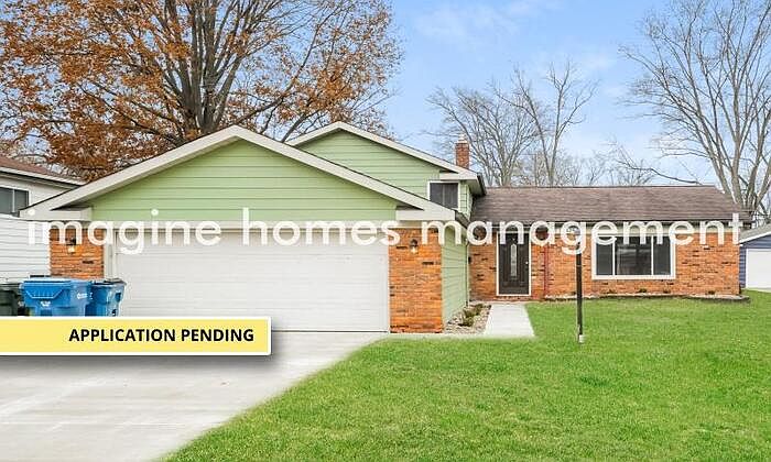 1st image of 26429 Redwood Dr