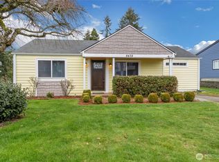 8439 S 19th St, Tacoma, WA