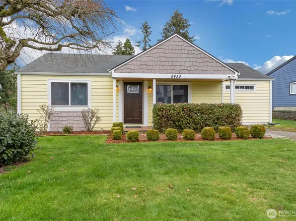 8439 S 19th Street, Tacoma, WA 98466