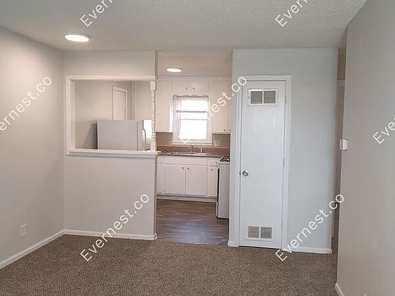4th image of 1303 NW Knox St APT 3
