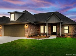 5774 Northwood Oaks Dr, Shreveport, LA 71107