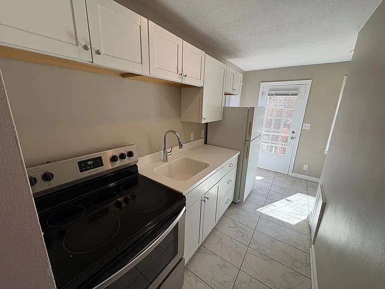 1015 Turner BLVD — Photo 7