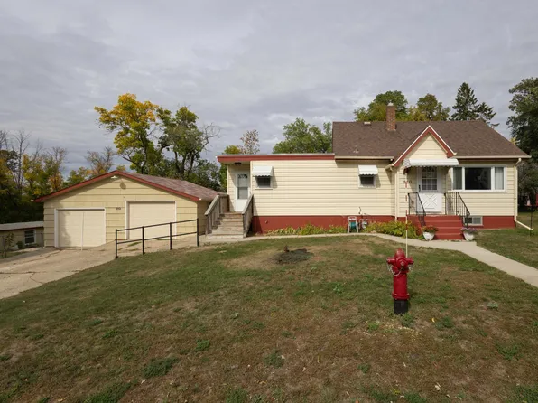 810 State St W, Detroit Lakes, MN 56501