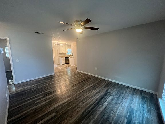 2nd image of 4606 Avenida Prima St