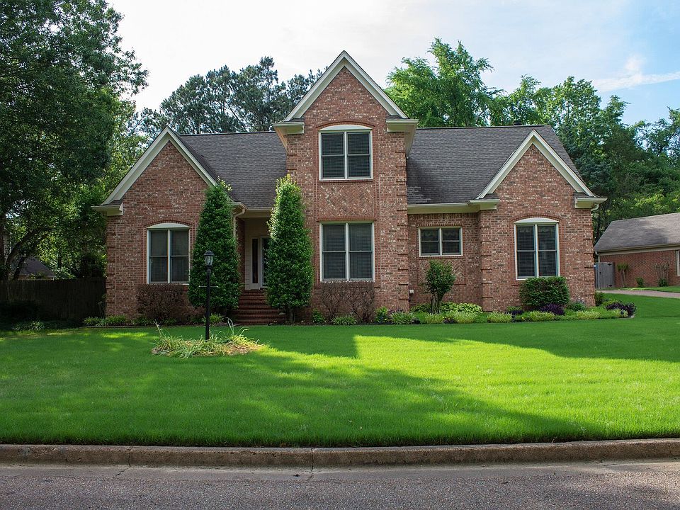 1st image of 1501 Cedar Mills Dr