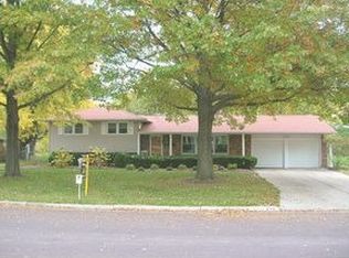 406 Hulen Dr, Columbia, MO 65203