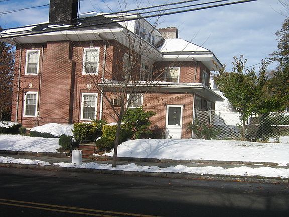 2nd image of 55-63 Abington Ave E