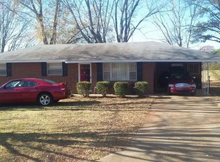 211 Sunset Dr, Athens, AL 35611