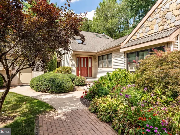 629 Glenwood Ln, West Chester, PA 19380